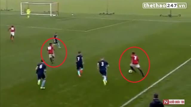 VIDEO: Màn ban bật 'nhuyễn' như Yorke - Cole của bộ đôi cầu thủ U18 MU