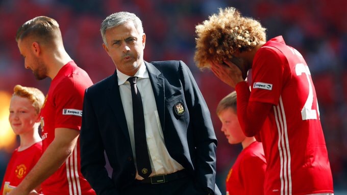Điểm tin 15/9: Mourinho cấm học trò tới Chelsea, Neymar nhận được hợp đồng khó tin