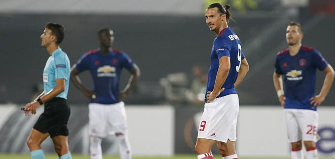Chấm điểm Feyenoord 1-0 MU: Ai chơi dở nhất?