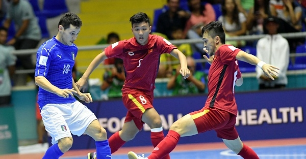 Điểm tin 18/9: VN gặp đối thủ cực mạnh; Vua futsal Falcao lập kỷ lục