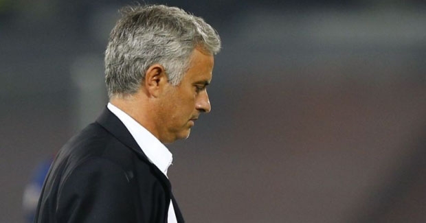 Hay là hết thời rồi, Mourinho?