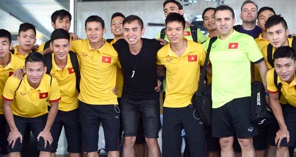 Tin bóng đá VN 19/9: Việt Nam gặp Nga ở vòng 1/8 FIFA World Cup