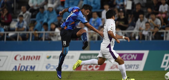 Đội của Tuấn Anh tiến sát suất tranh lên hạng J-League