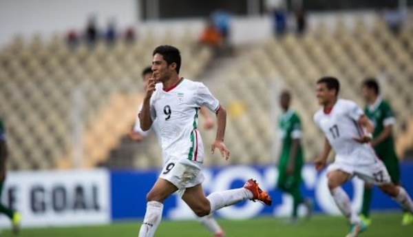 VIDEO: Sayyad đánh đầu mở tỷ số cho U16 Iran