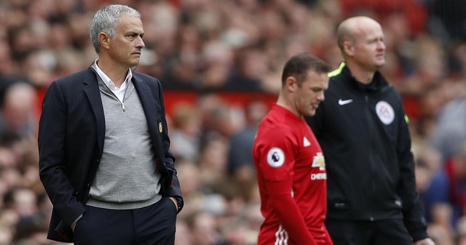 HLV Mourinho lên tiếng sau trận thắng may mắn Zorya