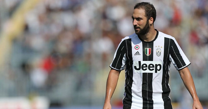 Chuyển nhượng chiều 7/10: Arsenal đã hỏi mua Higuain, Pep được chi cực đậm