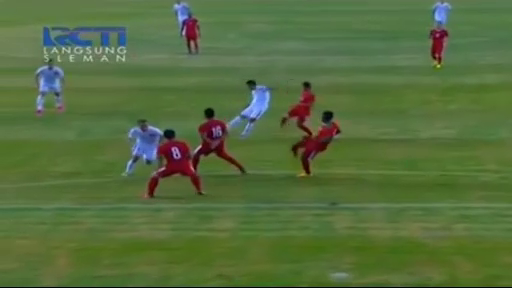 VIDEO: Văn Thắng sút xa đẳng cấp vào lưới Indonesia