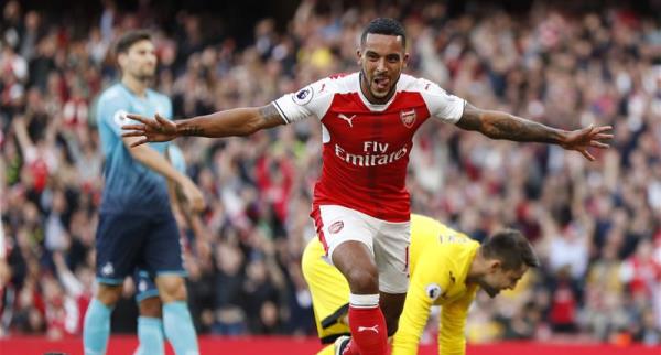 Highlights: Arsenal 3-2 Swansea (Vòng 8 Ngoại hạng Anh)