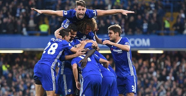 Hàng công thăng hoa, Chelsea hủy diệt Man Utd