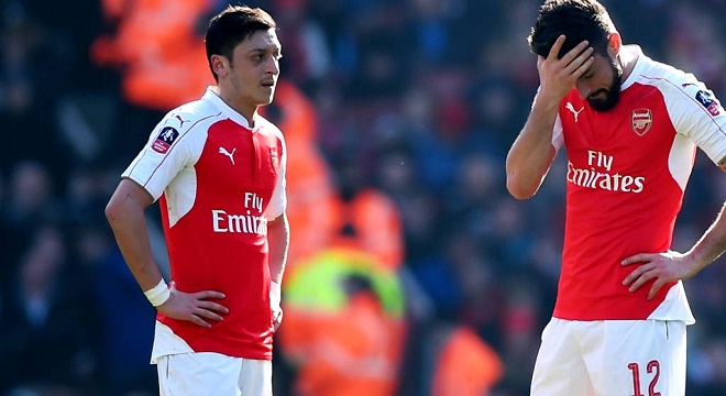 Tin bóng đá Anh 27/10: Bại tướng của M.U gây sốc với Ozil, Pep thiết lập cột mốc đáng buồn