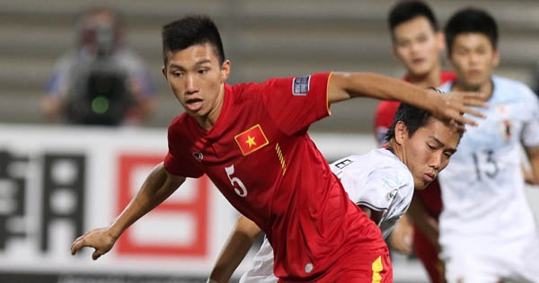 Bộ trưởng Bộ VHTTDL thưởng nóng tuyển U19 Việt Nam