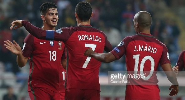 Chuyển nhượng chiều 15/11: Mourinho tính chiêu mộ sao trẻ từng làm lu mờ Ronaldo