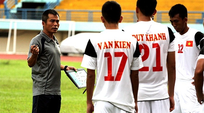HLV Phạm Minh Đức triệu tập một cầu thủ HAGL lên tuyển U21 Việt Nam