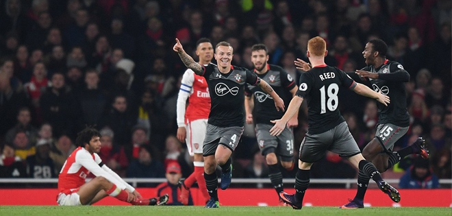 Arsenal bị Southampton loại khỏi Cúp Liên đoàn