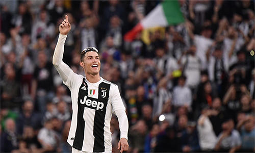 VIDEO: Những khoảnh khắc ấn tượng của 'siêu nhân' Ronaldo tại Juventus