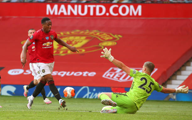 Martial đi vào lịch sử MU sau thời HLV Alex Ferguson