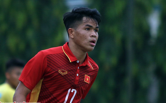 'Gà nòi' nhà bầu Đức bất ngờ khi đeo băng đội trưởng U22 Việt Nam