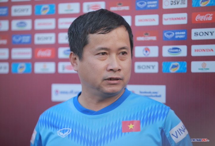 VIDEO: Bác sĩ ĐT Việt Nam báo tin buồn về tài năng trẻ Hai Long