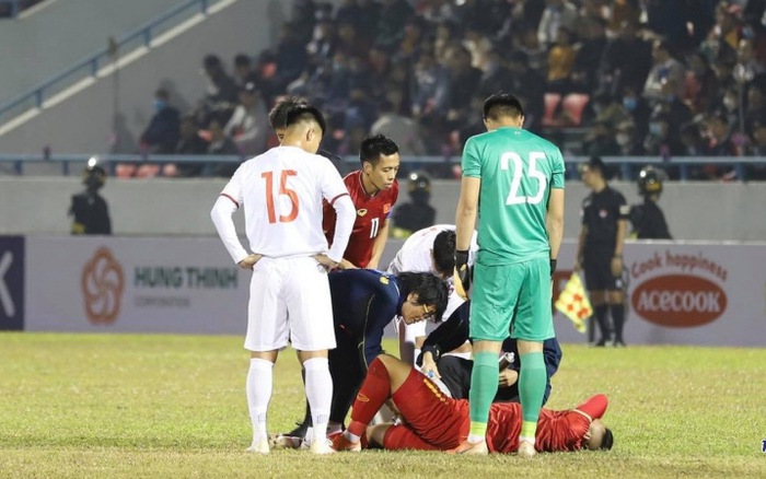 VIDEO: Chấn thương đen đủi của Hồ Tuấn Tài