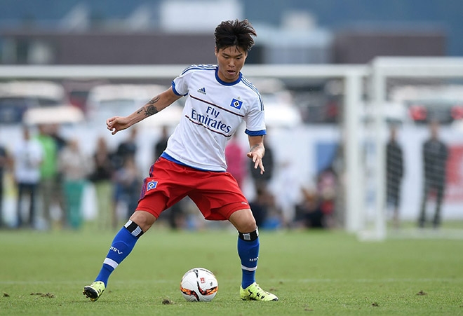 NÓNG: HAGL nổ 'bom tấn' với cựu trung vệ Hamburg SV