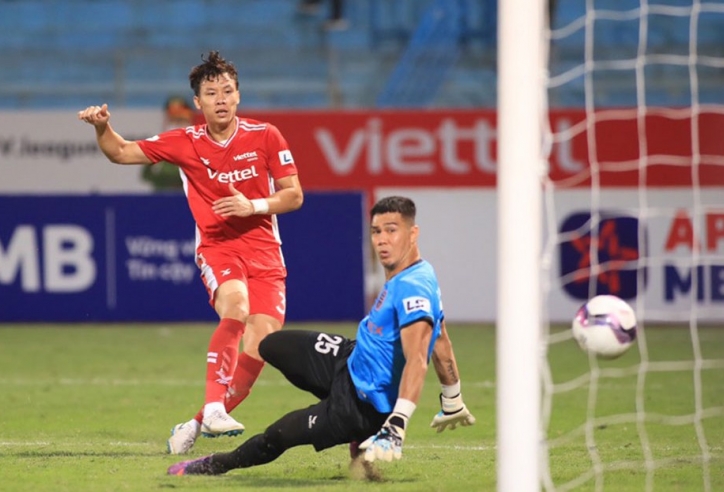 VIDEO: 5 pha cản phá như trong 'phim' ở vòng 3 V-League 2021
