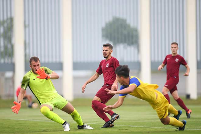 U19 Việt Nam giành chiến thắng tối thiểu trước đội bóng châu Âu
