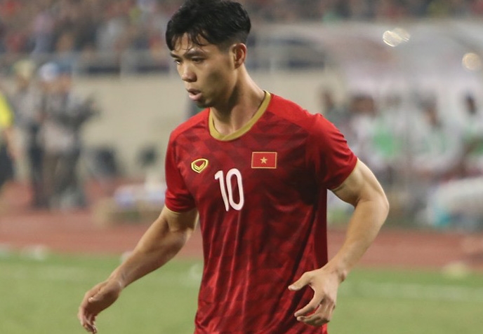 HLV Phạm Minh Đức: 'Công Phượng khó đá chính trước Thái Lan'