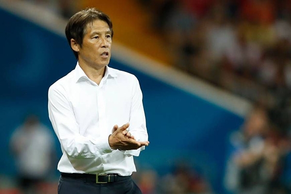 Báo Thái Lan tiết lộ bí mật của HLV Akira Nishino