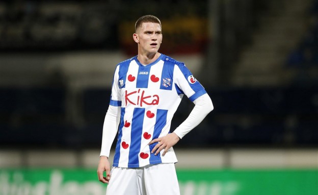 Đồng đội Văn Hậu vẫn chưa muốn gia nhập kẻ ngáng đường Man City