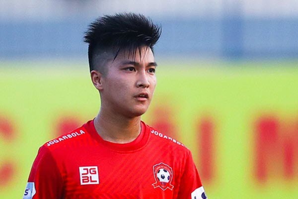 Cầu thủ Việt kiều gây thất vọng trong ngày HLV Park 'xem giò'