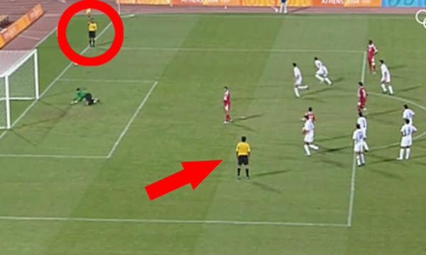 VIDEO: Bật cười quả penalty sút 6 lần mới được công nhận