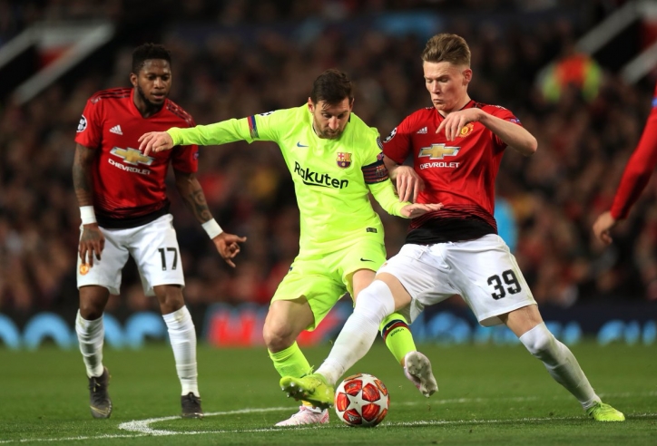 Chính thức: MU công bố đội hình đấu Barca