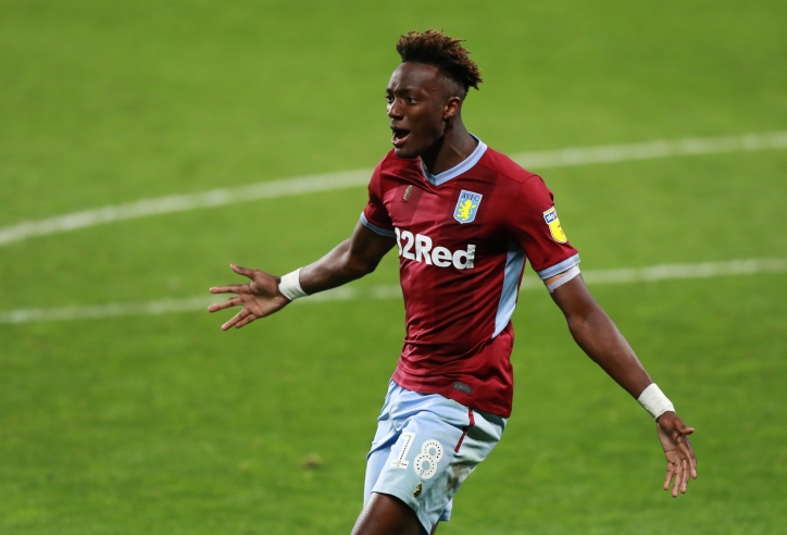 Thắng trên chấm 11m, Aston Villa giành vé đá chung kết thăng hạng