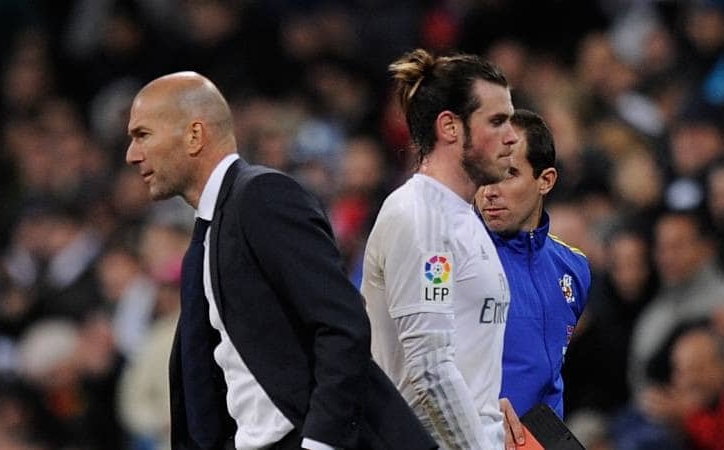 Bị tố là 'nỗi ô nhục của Real', HLV Zidane đáp trả cực gắt