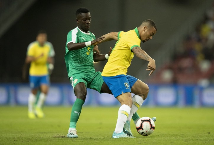 Neymar đá chính, Brazil không thể thắng Senegal trên đất Singapore