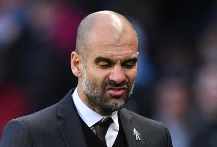 Pep Guardiola: 'Hãy hỏi trọng tài tại sao chúng tôi thua Liverpool'