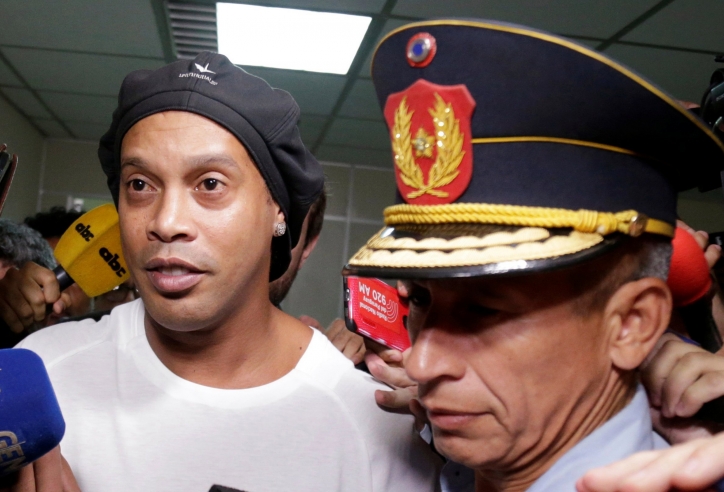 Tin xấu nhất đến với anh em Ronaldinho