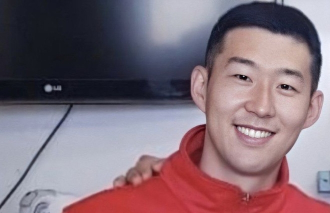 Son Heung-min gây sốt với diện mạo mới sau 1 tuần nhập ngũ