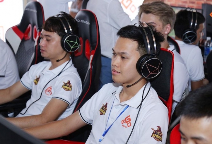 Chim Sẻ Đi Nắng vô địch tuyệt đối ở AOE 9 chum All Star 2020