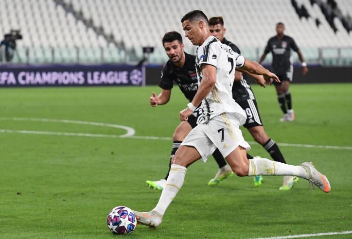 Ronaldo bỏ túi danh hiệu cao quý ở Champions League