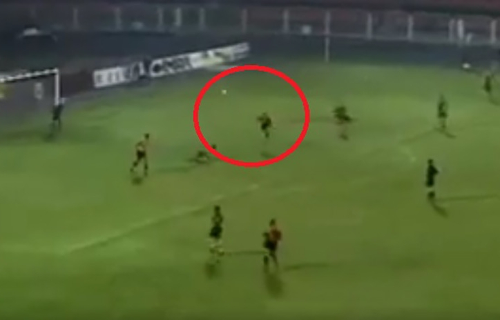 VIDEO: Dùng 'bí thuật' tạo nên siêu phẩm khó tin nhất thế giới