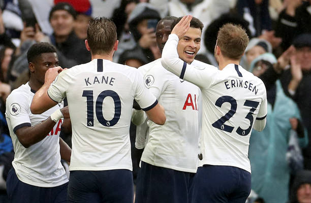 Dele Alli rực sáng đem về chiến thắng quý giá cho Tottenham