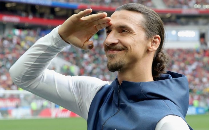 VIDEO: Ibra nổ súng giúp Milan đè bẹp đối thủ 9-0