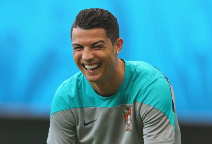 VIDEO: 20 khoảnh khắc hài hước nhất của Ronaldo