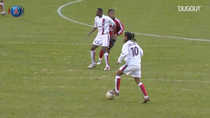 VIDEO: Ronaldinho và siêu phẩm ít biết đến trên đất Pháp