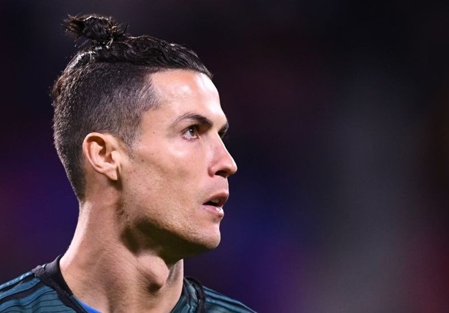 HLV Scolari: 'Ronaldo tìm hiểu để chuyển đến Trung Quốc'