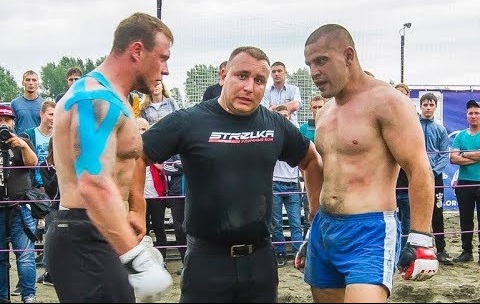 'Chiến binh Sparta' hạ đối thủ khủng bằng sức mạnh khó lường