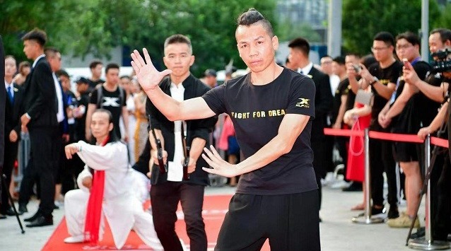 Hậu duệ Hàng Long Thập Bát Chưởng tuyên bố sẽ nhẹ tay vì bản thân quá mạnh