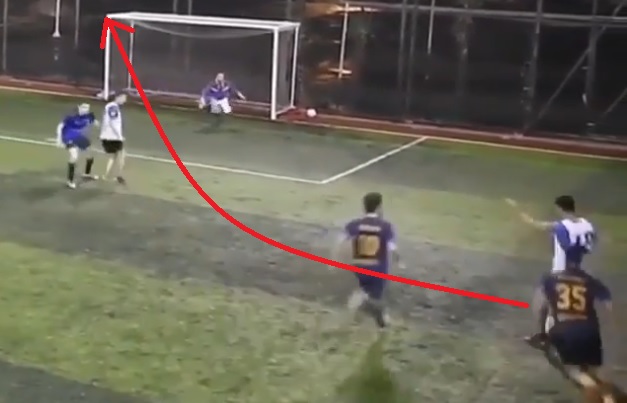 VIDEO: Sao sân phủi kết hợp kỹ năng của Zidane và Quaresma tạo siêu phẩm