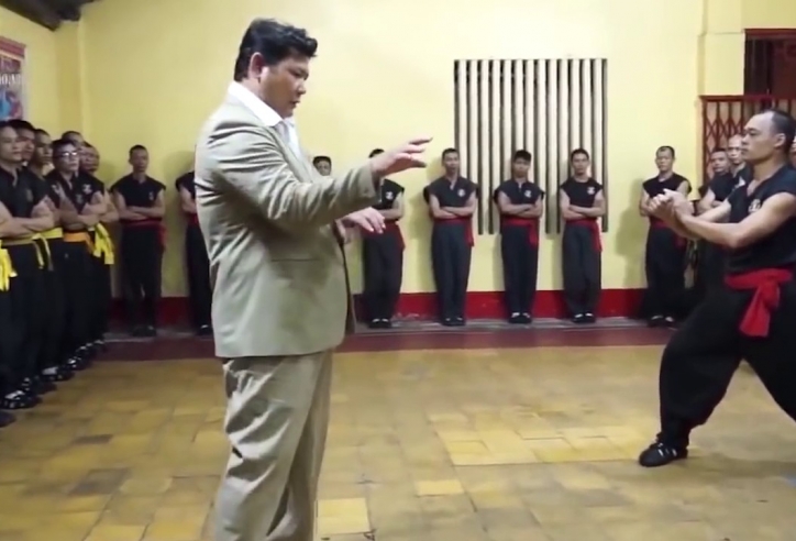 Võ công 'truyền điện' Nam Huỳnh Đạo thành trò cười tại Thái Lan